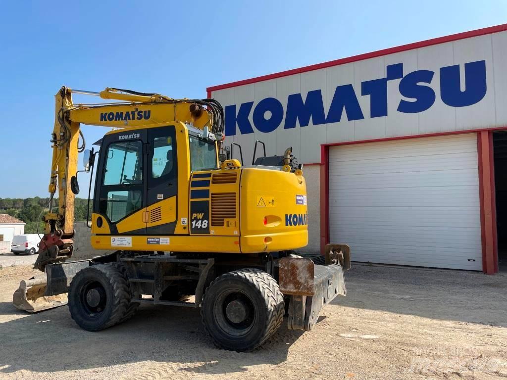 Komatsu PW148-11 Gravemaskiner på hjul