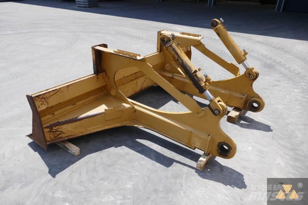 CAT Skidder blade Klinger