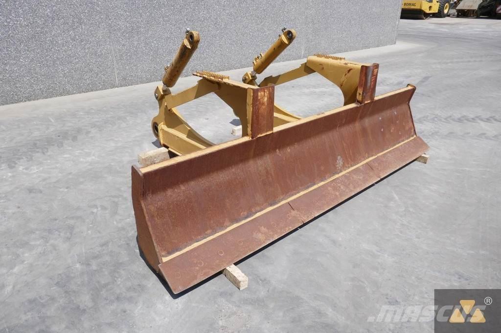 CAT Skidder blade Klinger