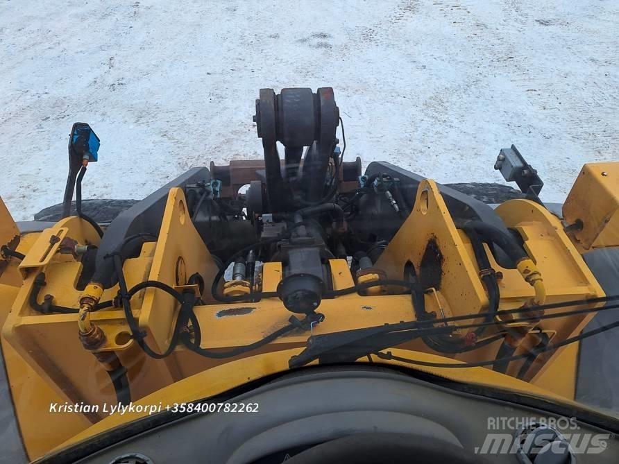Volvo L120E Læssemaskiner på hjul