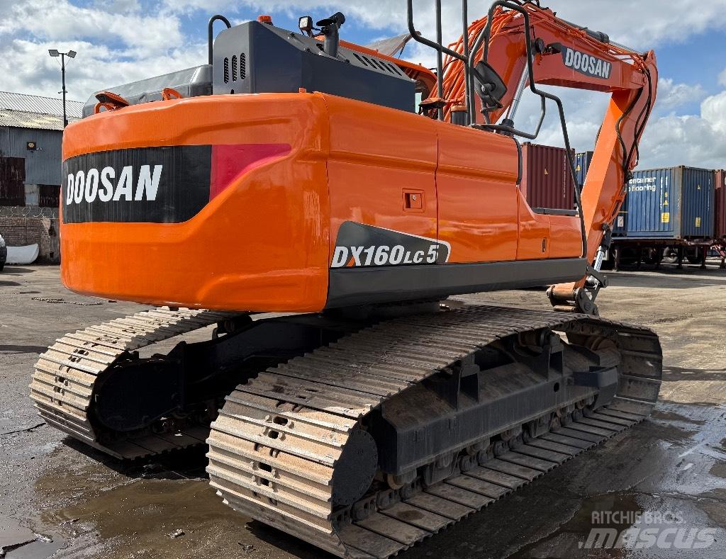 Doosan DX160LC-5 Gravemaskiner på larvebånd