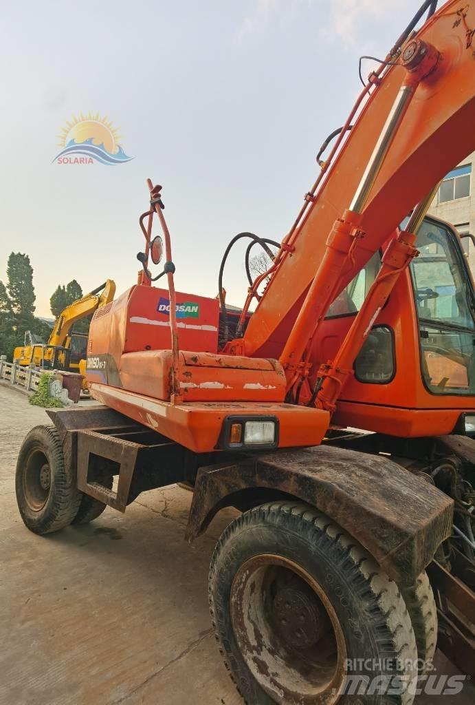 Doosan DH 150 W-7 Gravemaskiner på hjul