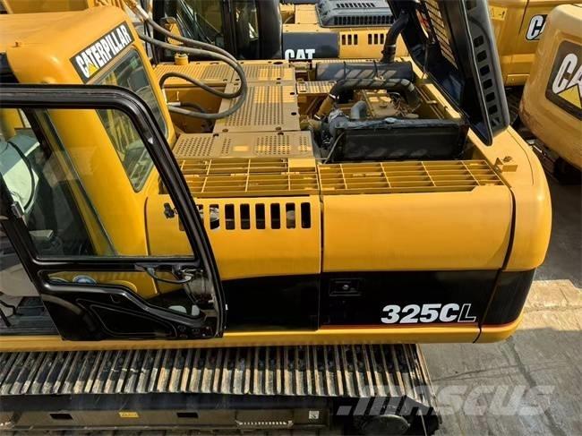 CAT 325 CL Gravemaskiner på larvebånd