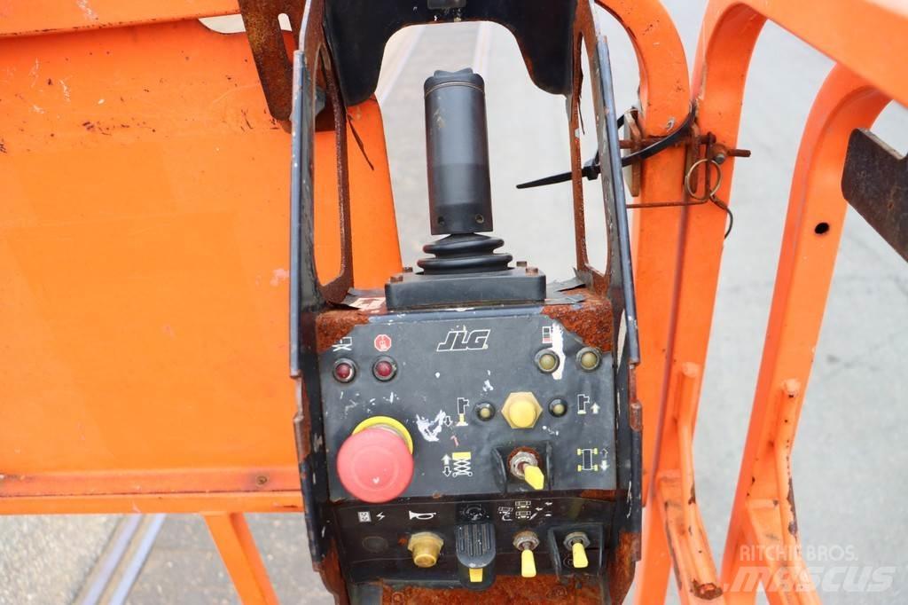 JLG 330LRT Saxlifte