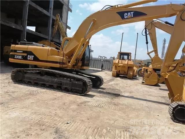 CAT 330 B L Gravemaskiner på larvebånd