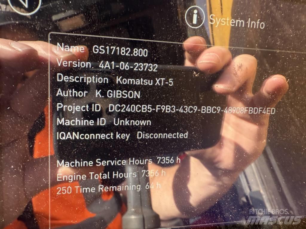 Komatsu XT 445 L-5 Fældebunkelæggere