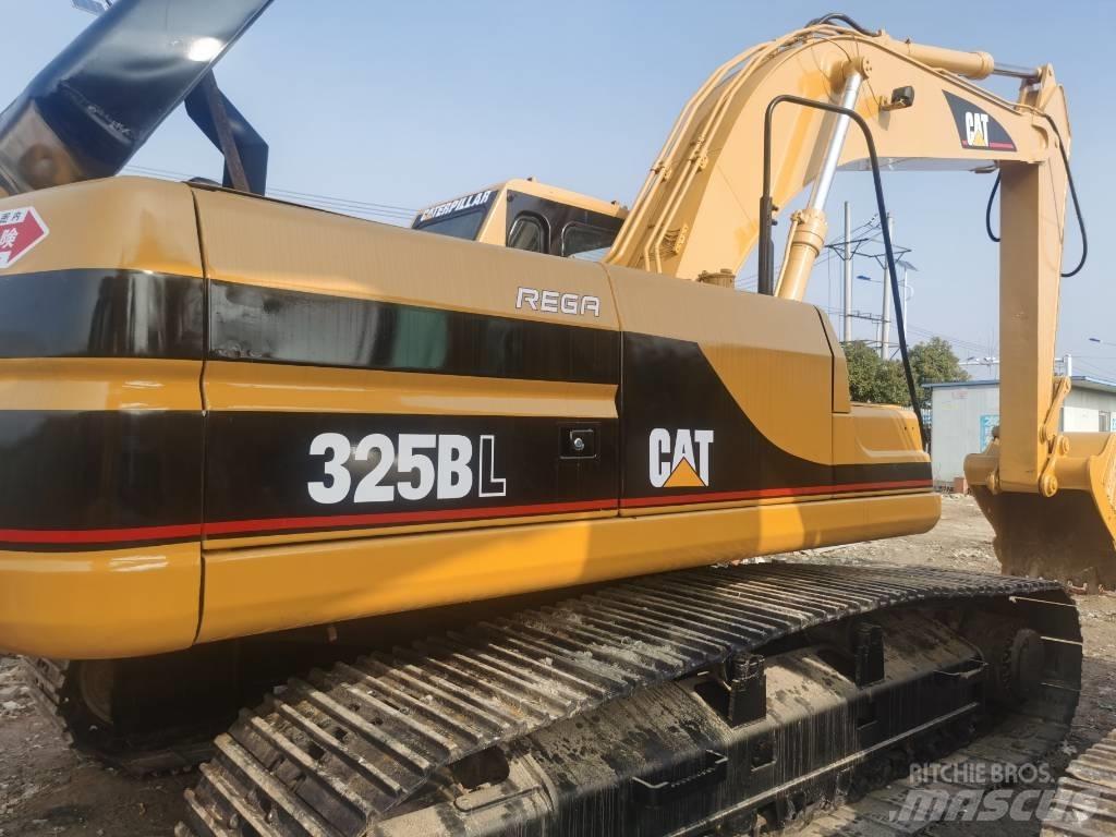 CAT 325 B Gravemaskiner på larvebånd