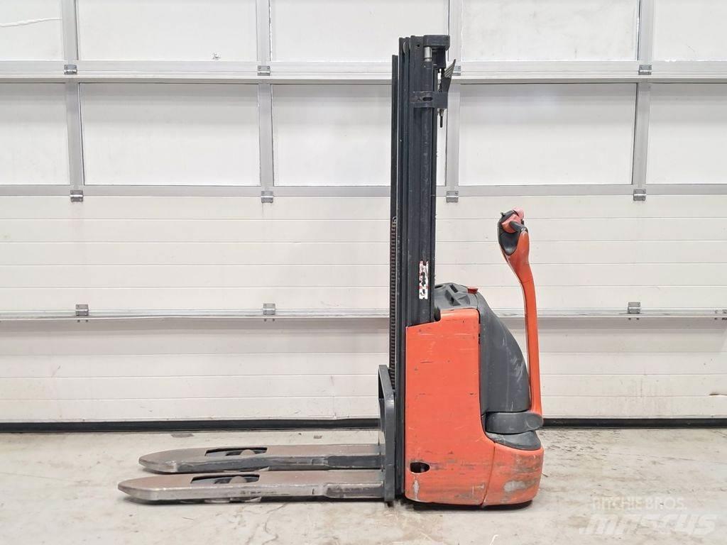 Linde L10 Gaffelstabler med gående fører