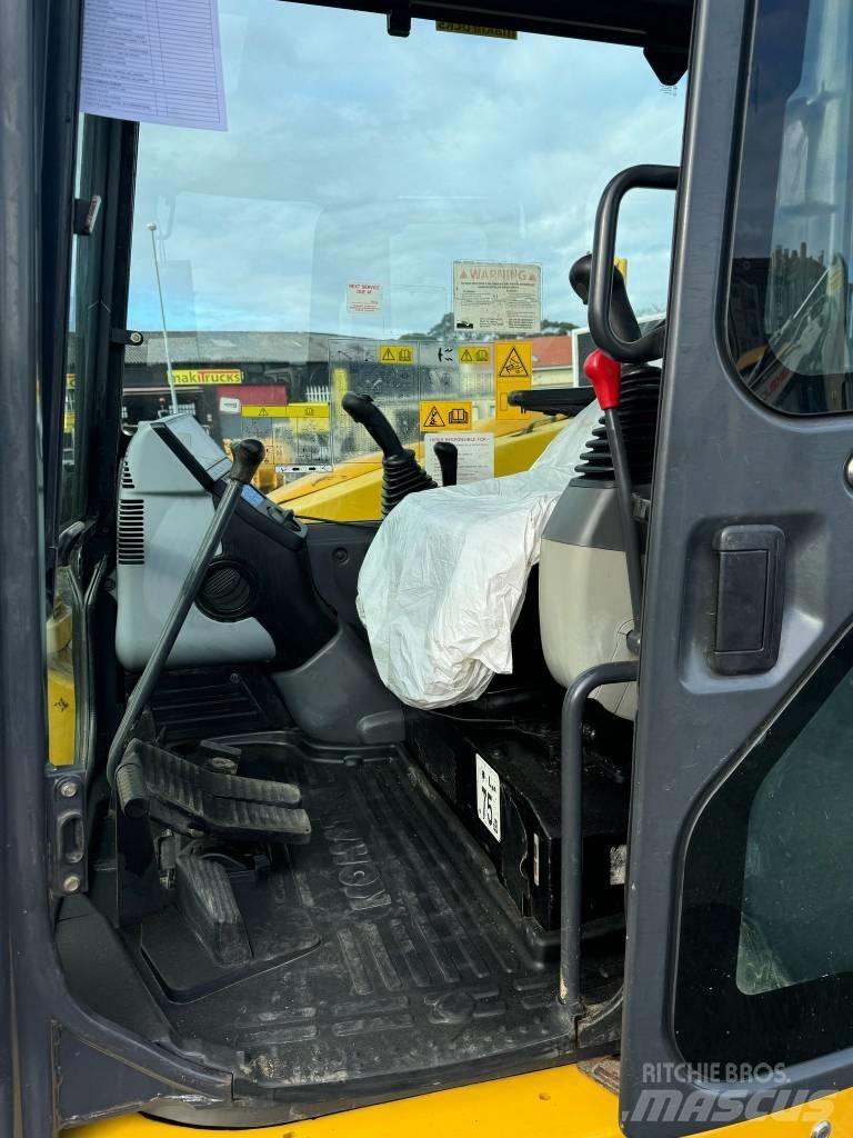 Komatsu PC 118 MR-8 Gravemaskiner på larvebånd