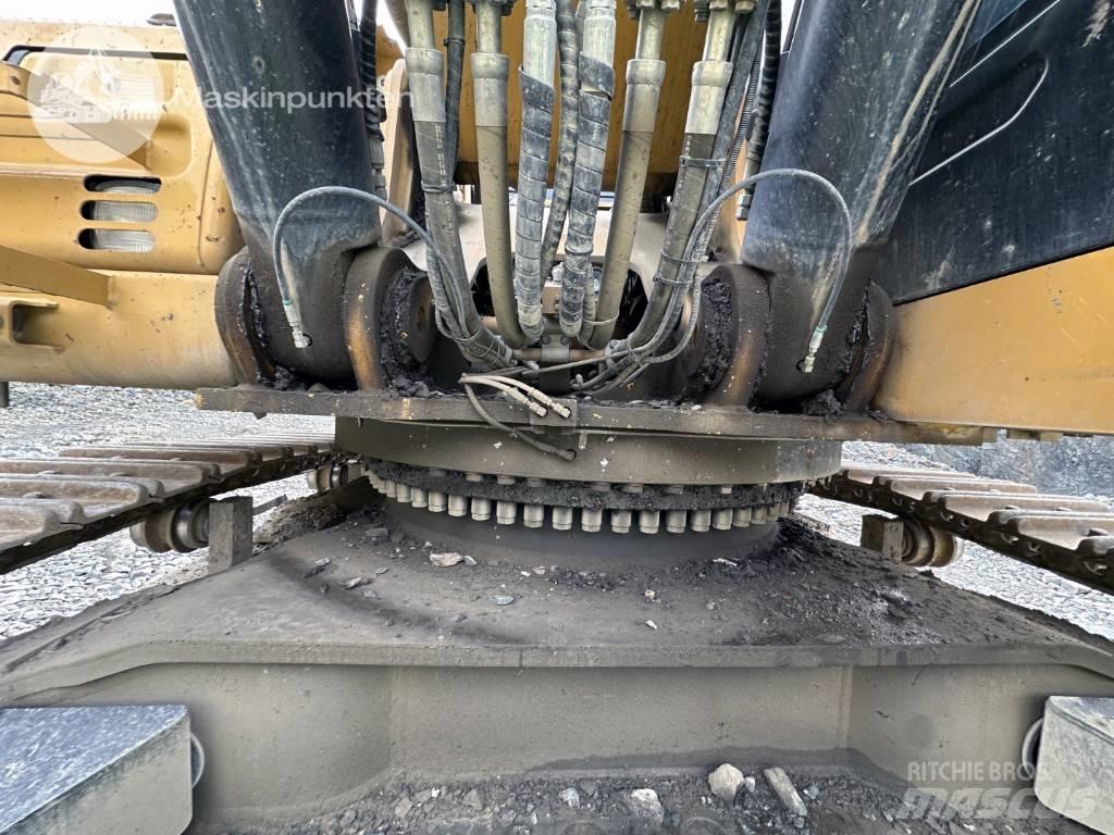CAT 352 F Gravemaskiner på larvebånd
