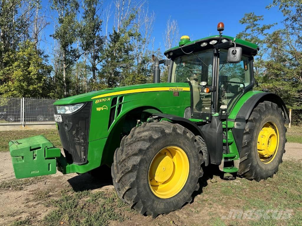 John Deere 8370 R Traktorer