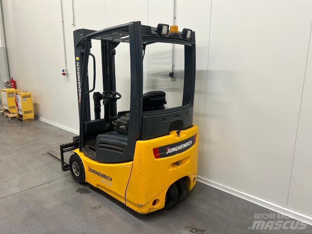 Jungheinrich EFG 215 El gaffeltrucks