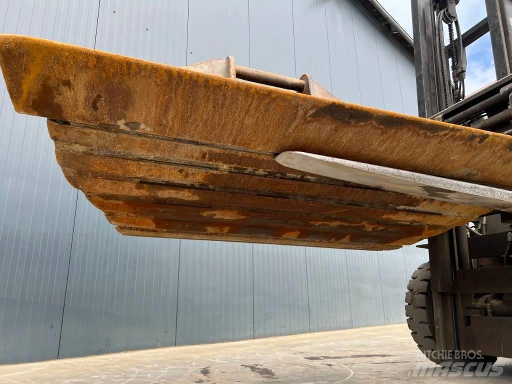 SMP S70 Skovle
