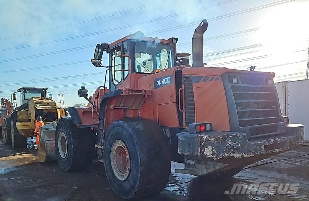 Doosan DL 400 Læssemaskiner på hjul