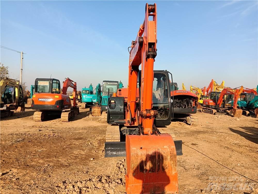 Hitachi ZX 60 Gravemaskiner på larvebånd