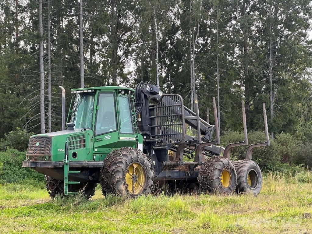 John Deere 1110 D Udkørselsmaskiner