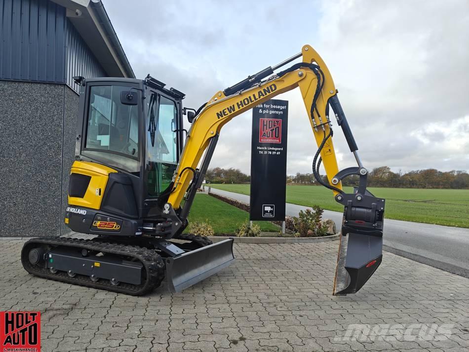 New Holland E 25 D Minigravemaskiner