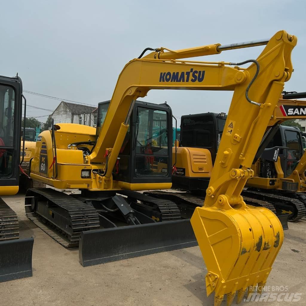 Komatsu 60-8 Gravemaskiner på larvebånd
