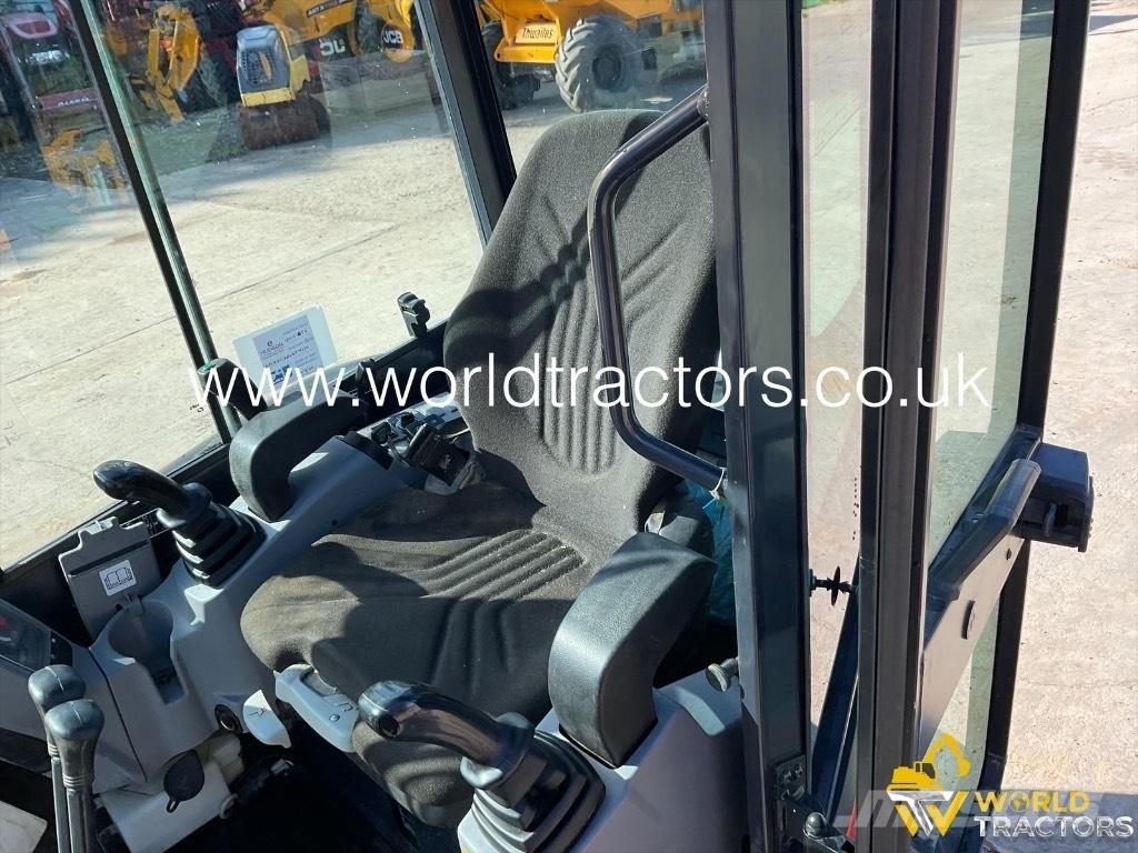 Kubota U 27-4 Minigravemaskiner