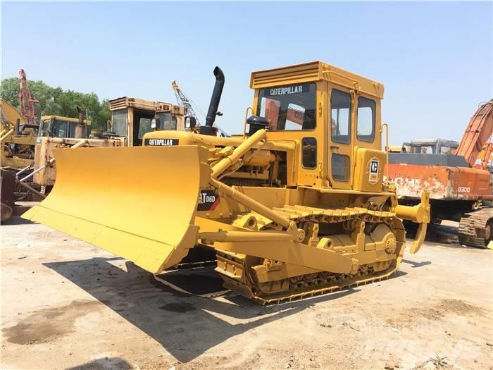 CAT D 6 D Bulldozer på larvebånd