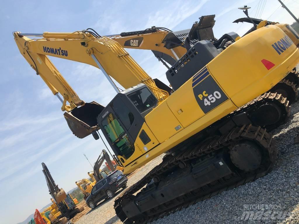 Komatsu 450 Gravemaskiner på larvebånd