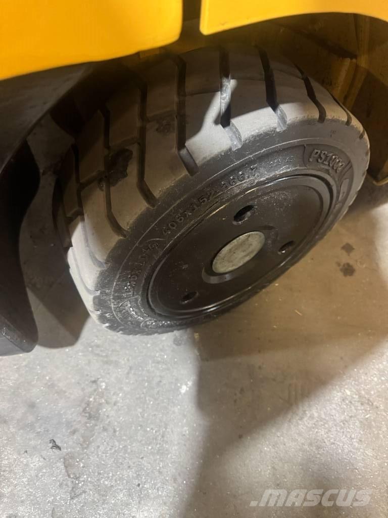 CAT 2C 5000 Gaffeltrucks - andre