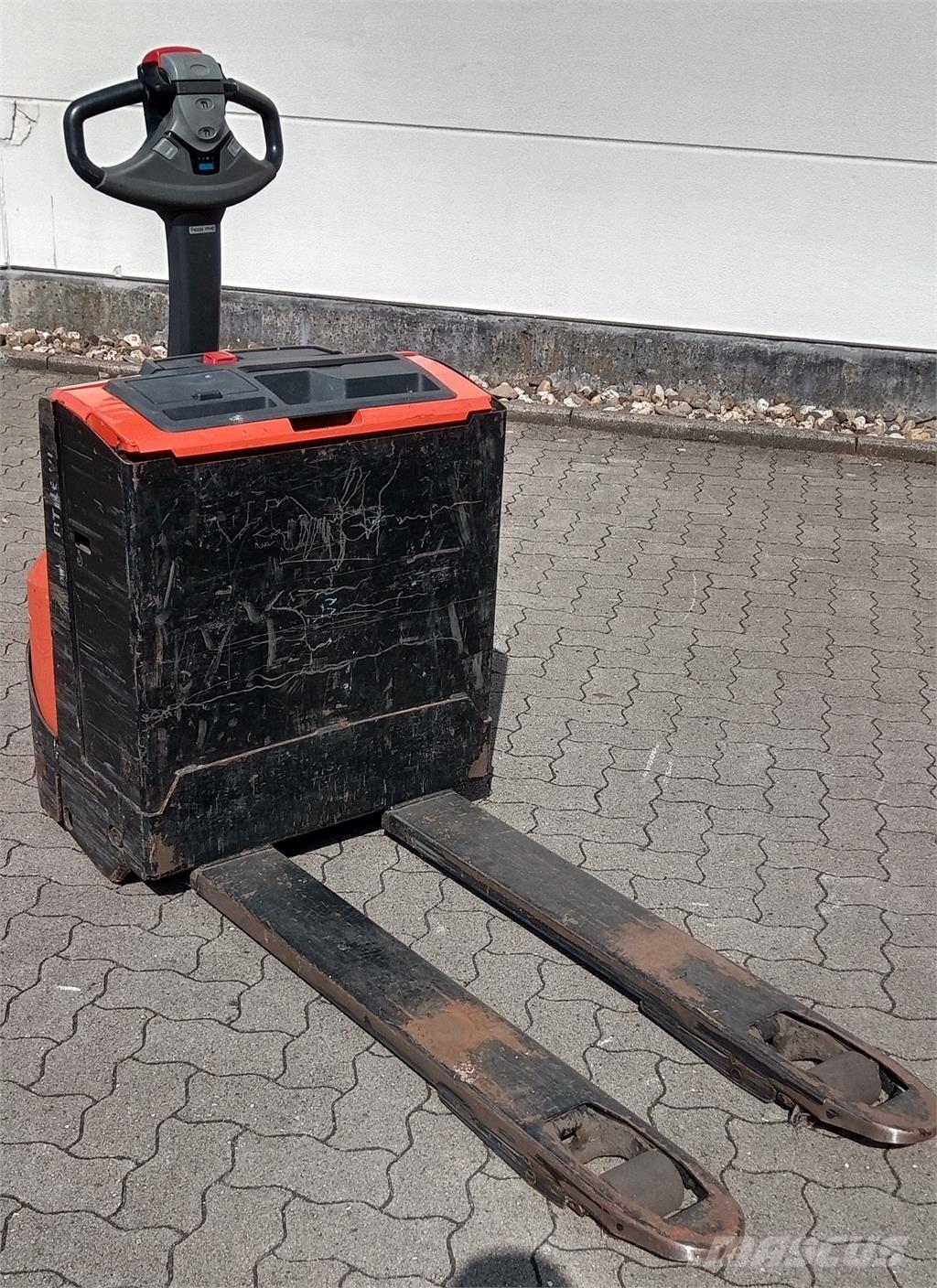 Toyota LWE 160 Gaffelstabler med gående fører