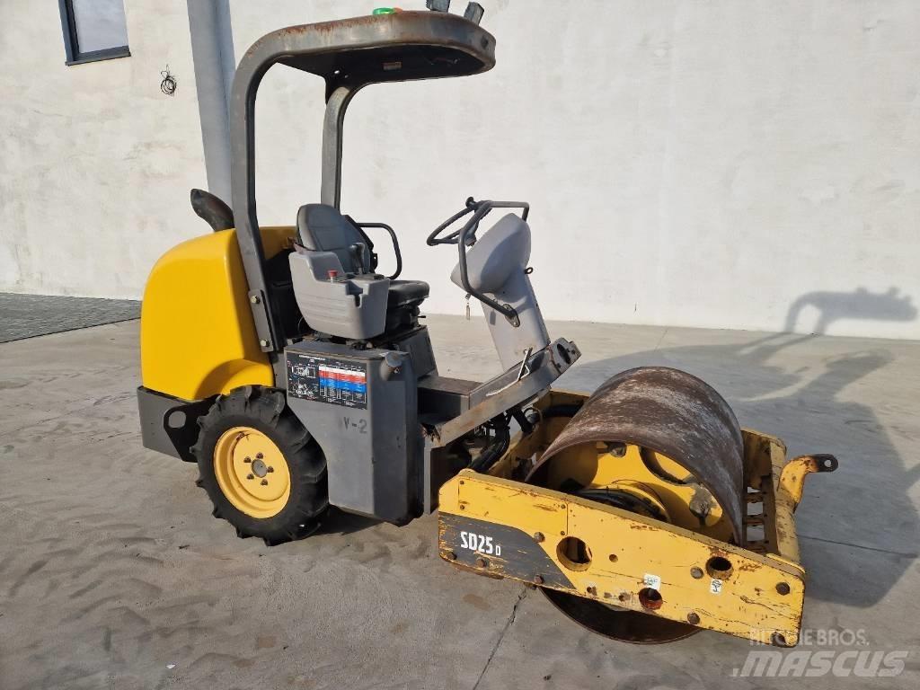 Volvo SD 25 D  R329 Enkelt tromle