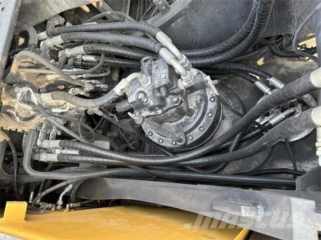 Volvo EC240 Gravemaskiner på larvebånd