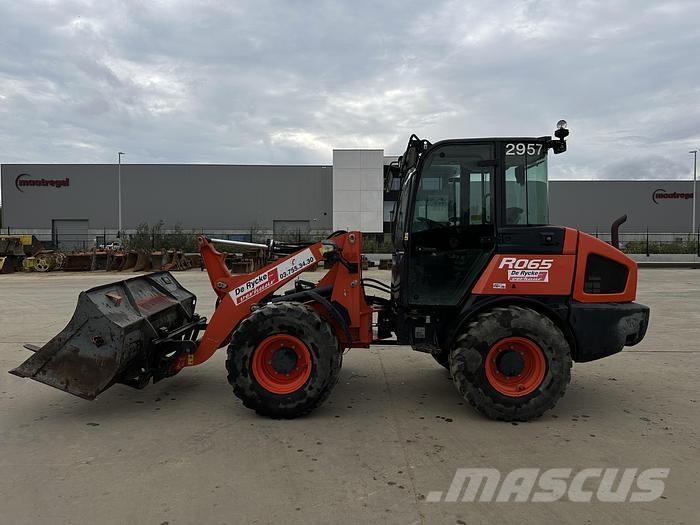 Kubota R065W Læssemaskiner på hjul