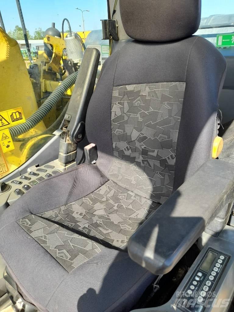 Komatsu PC 290 NLC-8 Gravemaskiner på larvebånd