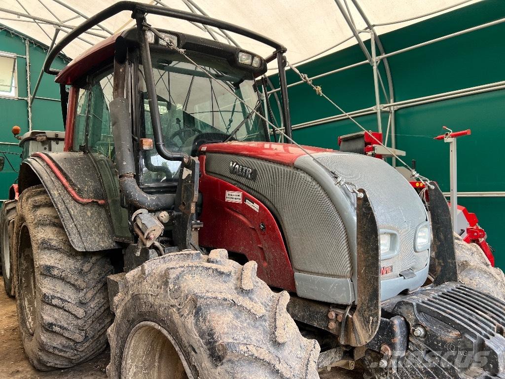 Valtra N 121 Skovbrugstraktorer