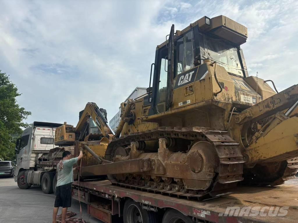 CAT D7G2 Bulldozer på larvebånd