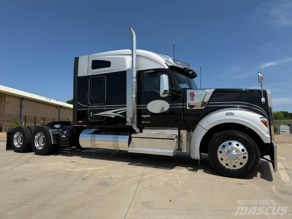 Kenworth W 990 Trækkere