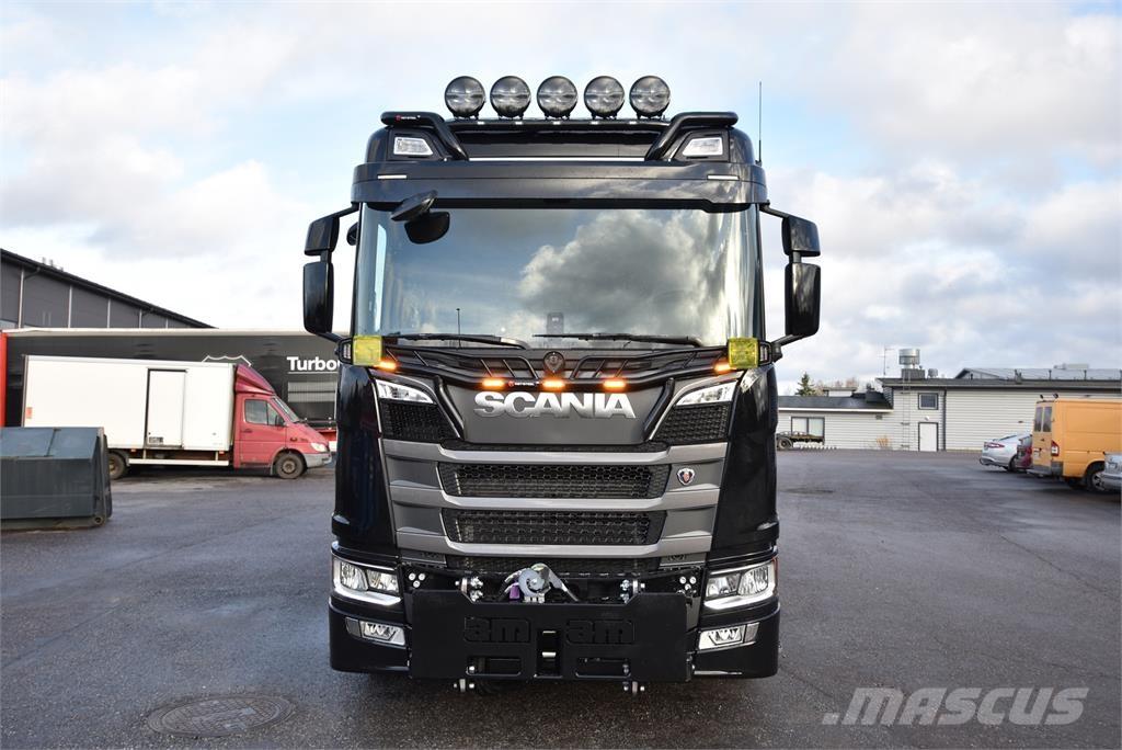 Scania R590 8X4 Kroghejs
