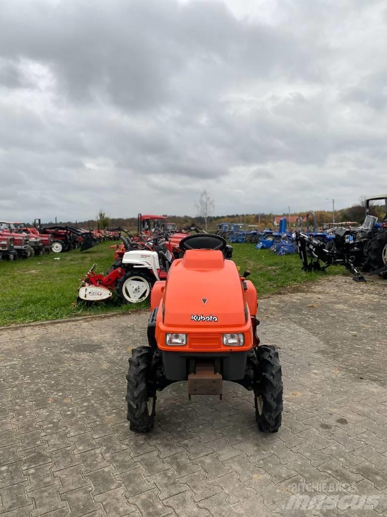 Kubota Aste A30 Kompakte traktorer