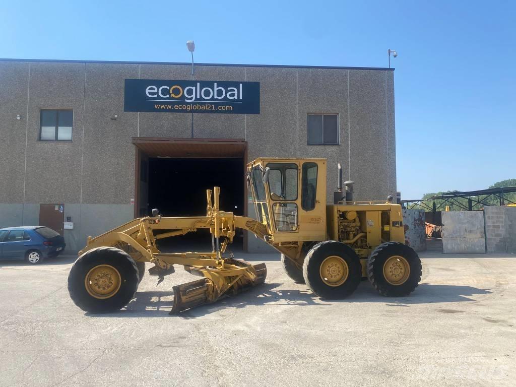 CAT 120 G Vejhøvle / Gradere