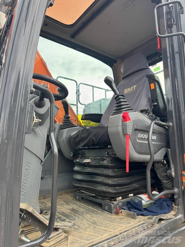 Doosan DX165WR-7 Gravemaskiner på hjul