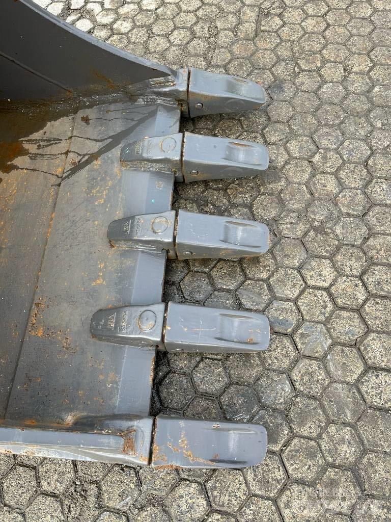 Volvo EC355 Bucket Skovle