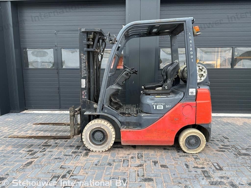 Toyota 02-8FGF18 LPG gaffeltrucks
