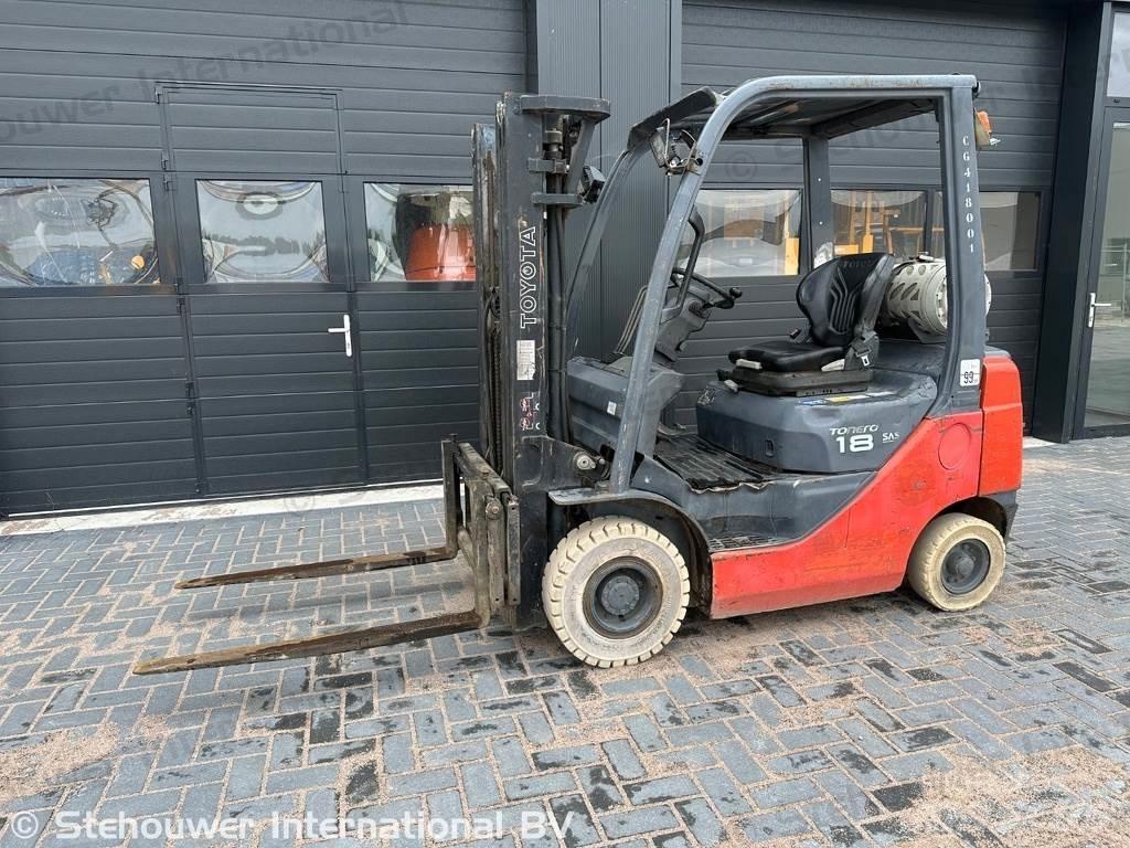 Toyota 02-8FGF18 LPG gaffeltrucks