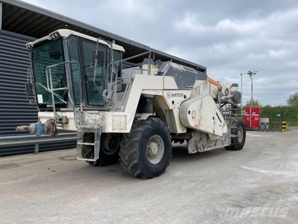 Wirtgen WR 200 XLI Asfaltrecyclere