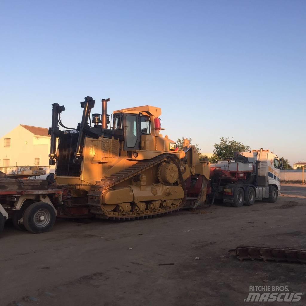 CAT D 9 L Bulldozer på larvebånd