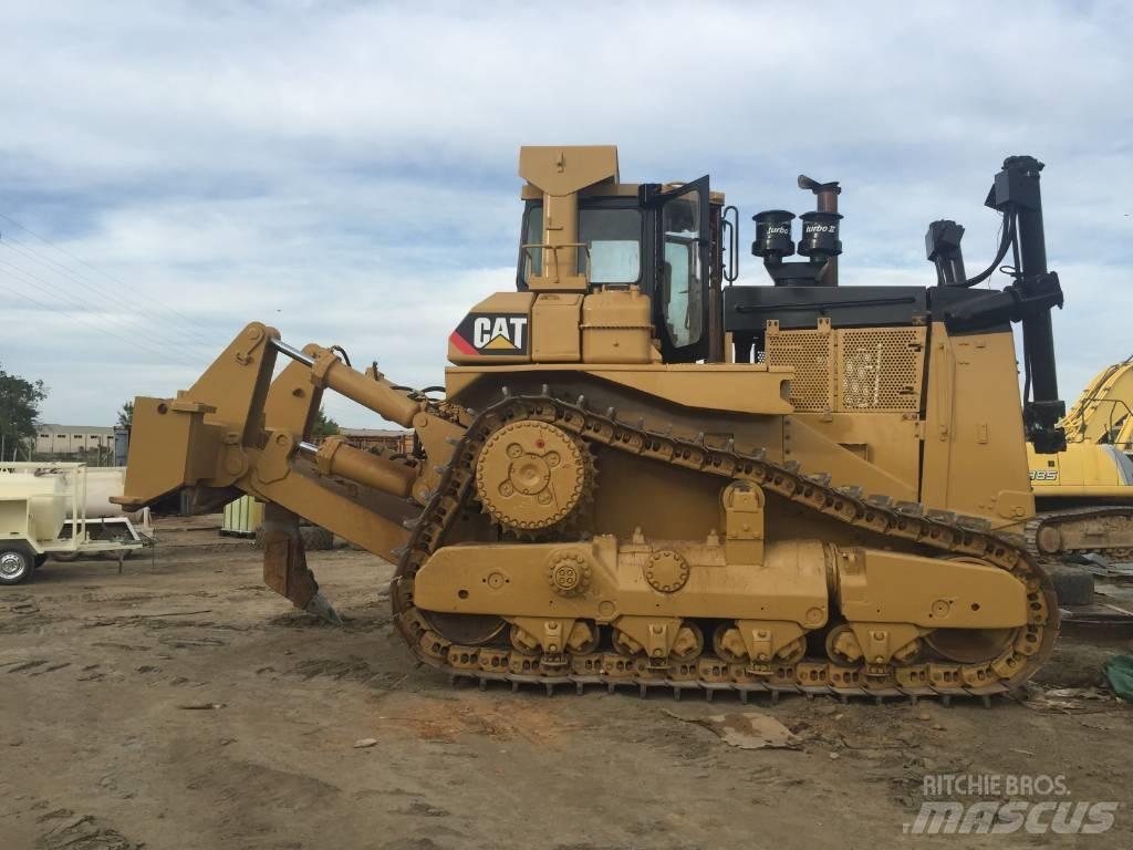 CAT D 9 L Bulldozer på larvebånd
