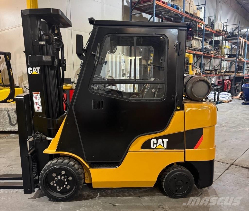 CAT 2C 6000 Gaffeltrucks - andre