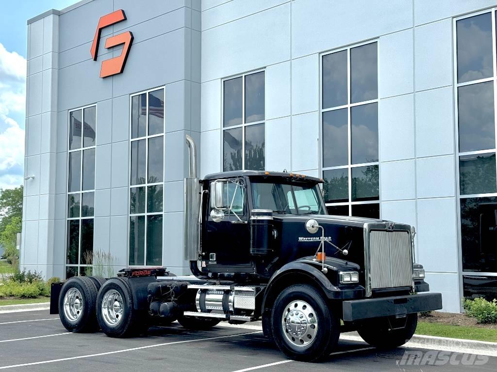 Western Star 4900 SF Trækkere
