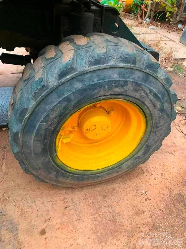 Hyundai Robex 60 W-7 Gravemaskiner på hjul