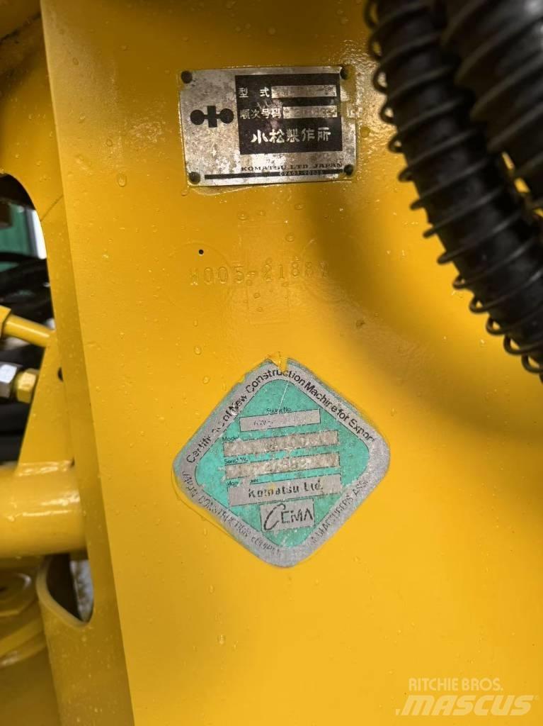 Komatsu WA100-1 Læssemaskiner på hjul