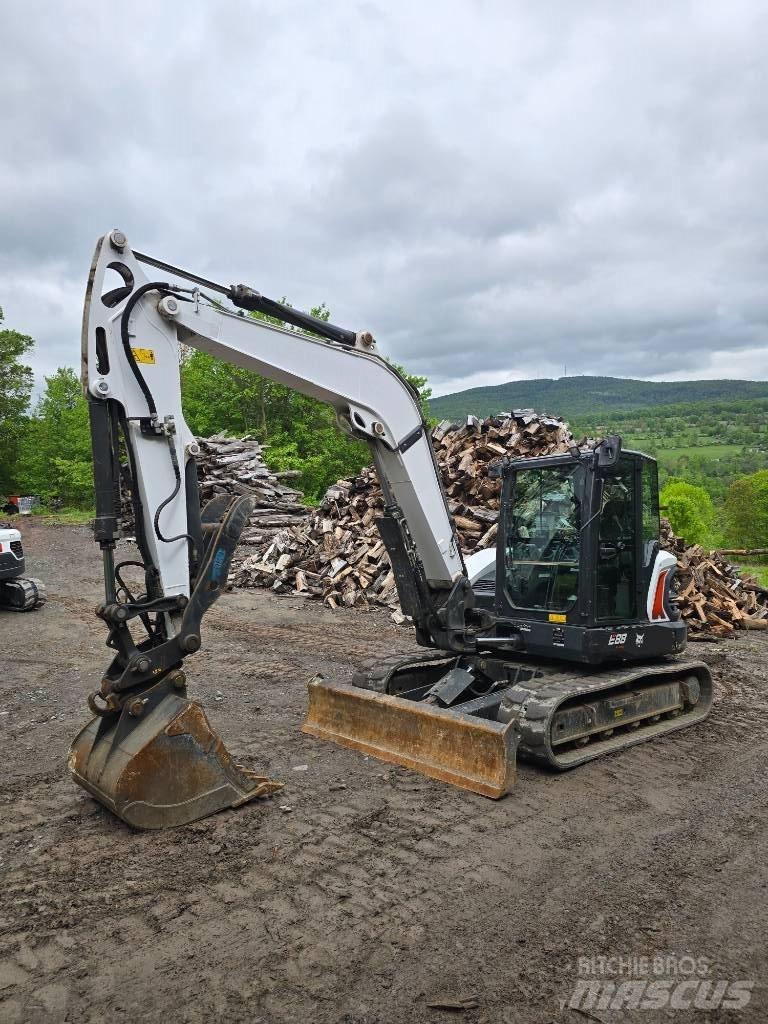 Bobcat E 88 R2 Gravemaskiner på larvebånd
