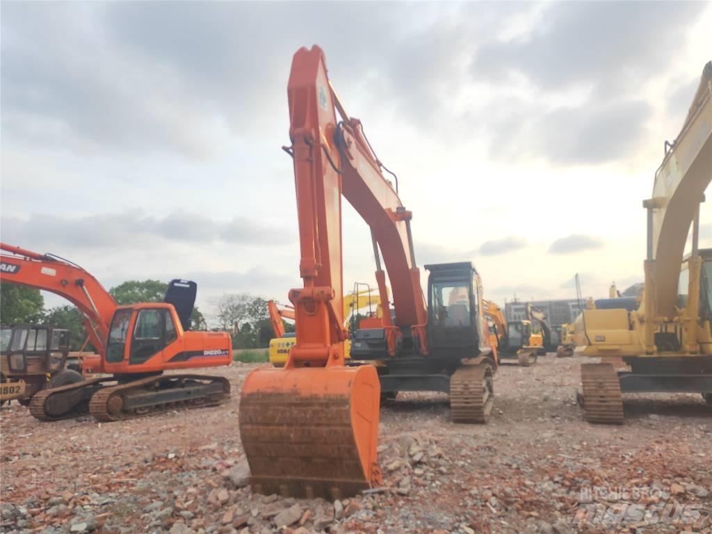 Hitachi ZX350H-3G Gravemaskiner på larvebånd